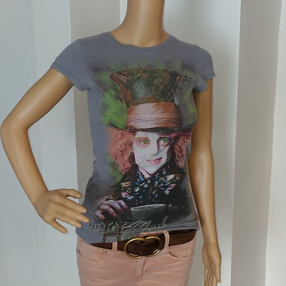 Disney Alice in Wonderland Mad Hatter  Shirt